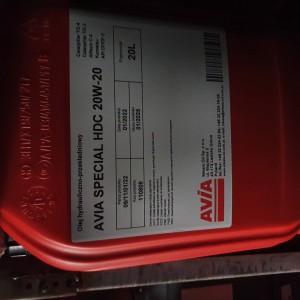AVIA Special HDC 20W20  20L